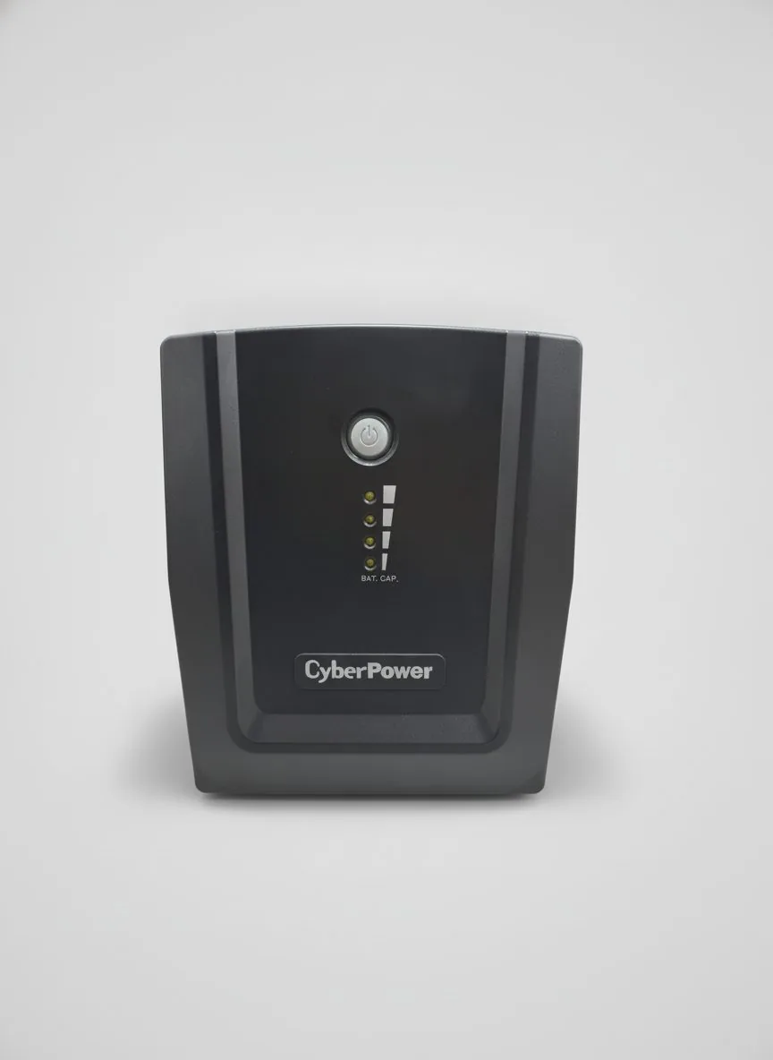 硕天 CyberPower UT2200EB 后备式 UPS 电源（2200VA / 1320W）